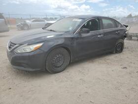 176.da1f16 Nissan Altima 2016 High Mounted Stop Light 1916560