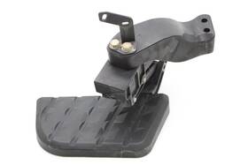 199.da1718 Nissan 17-24 Titan Platinum Reserve Retractable Bed Step