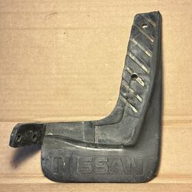 Nissan 63832-21p20 1987-89 300zx 2 Z31 Oem Front Passenger Rh Mud Flap Splash Guard