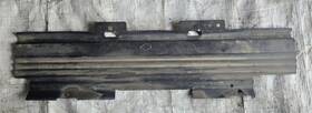 92116-30p00 Nissan 90-96 300zx Z32 Front Bumper Filler Panel Air Guide 92116 30p00