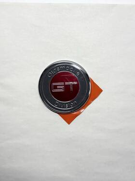 22530515-gt Oldsmobile 22536557 1986 Cutlass Sierra Gt Front Emblem