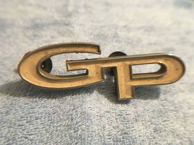 9784506 Pontiac 66218 Gm 1967-68 Grand Prix Script Gp Emblem Badge # 1 Oem Part
