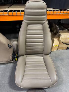 911.521.001.81 Porsche 91152100181 Seat Cork In Color