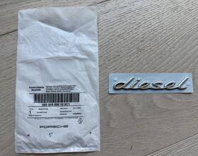 958559500100c1 Porsche New Original Oem Diesel Right Fender Emblem For Cayenne