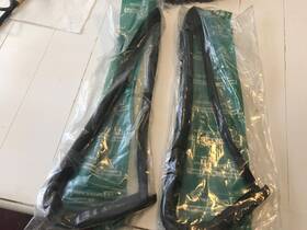 Wl1110 Precision 81-91 Chevy Gmc Truck Suburban Sq Body Vent Window Gaskets Lh&rh