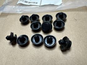 Rivian Sc00006437-a 12x Pack Lot Plastic Retaining Trim Clips 7.5x19.3x1.3 Black Genuine Oem