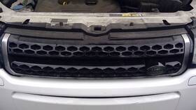 104-10123a Rover Grille Upper Se Fits 16-19 Evoque 1467729