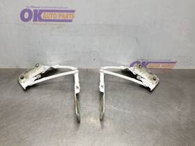 118.rv1v19 Rover 19 2019 Range Velar Hood Hinge Set