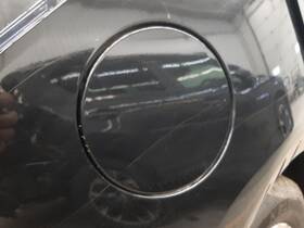 177.su1o18 Subaru Fuel Filler Door Flap For 2018 Impreza Assy Blk