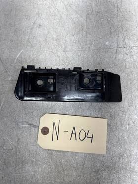 1083993-00-e Tesla Model 3 Tail Lamp Light Bracket Right Hand A04 B118