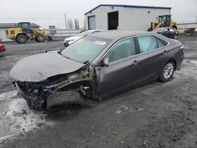 118.to1k15 Toyota Camry 2015 Hood Hinge 1407789