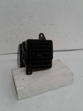 199.to1690 Toyota 89-95 Pickup Drivers Left Ac Vent