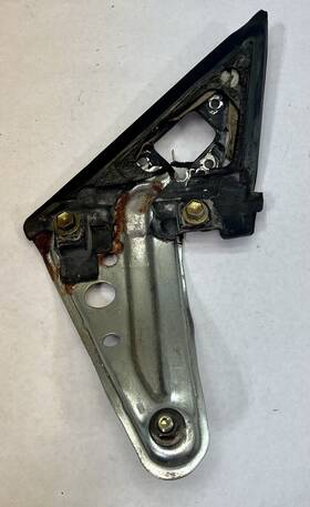 67513-20061 Toyota 1990 1991 1992 1993 Celica Right Passenger Side Mirror Mount Bracket