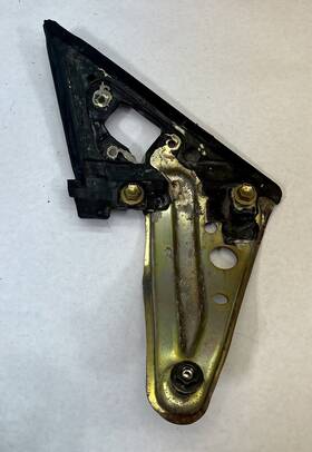 67514-20061 Toyota 1990 1991 1992 1993 Celica Left Driver Side Mirror Mount Bracket