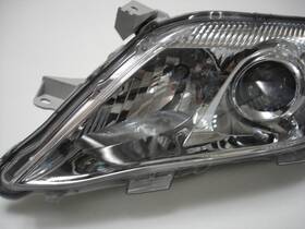 81150-06500 Toyota Driver Side Headlamp Assembly