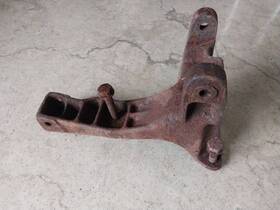 068903141e Volkswagen 1980 1981 1982 1983 Rabbit Alternator Mount Bracket 068 903 141 E