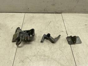124.vw1n04 Volkswagen Passat V6 Glx 2004 Front Right Passenger Door Hinge Set Factory