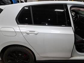 130-10621r Volkswagen 2023 Golf Gti Right Passenger Side Rear Door Assembly Color White 0k1