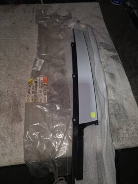 80a837901a5fq Volkswagen New Oem Audi Q5 Fy Left Front Door B Pillar Exterior Trim Panel U.s. Shipping