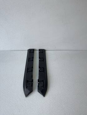 Oem56 Volkswagen 05-10 Vw Jetta Mk5 Sedan - Genuine Left-right Rear Bumper Mount Bracket