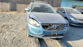312179757 Volvo 2014-2017 Xc60 Blue Driver Left Fender Oem