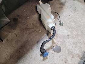 627-10194b Volvo Wash Reservoir Without Headlamp Washers Fits 19-23 S60 1929718