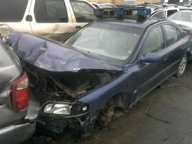 627-50684 Volvo Wash Reservoir Sedan Without Headlamp Washers Fits 01-09 60 Series 147449