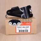 Right Power Sliding Door Center Roller 72521-SHJ-A21 For Honda Odyssey 2005-2010. Fixed Price $24.47.