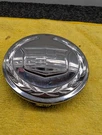 Center Hubcap Cadillac Escalade 9595759 9595891 Oem 22" Wheel Chrome. Fixed Price $10.00.