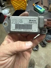 2003-2004 Town Car Front Impact Crash Sensor 3W1A-14B006-AC Oem. Fixed Price $25.00.