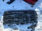2022-2025 Gmc Sierra 1500 Sle Black Grille Genuine Oem 84878061. Fixed Price $350.00.