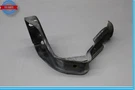 07-12 Mercedes X164 GL550 GL450 Front Right Side Shield Stay Bracket Oem. Fixed Price $32.00.