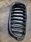 Oem Bmw Series F30 F31 Kidney Grills Pair #18801310. Fixed Price $50.00.